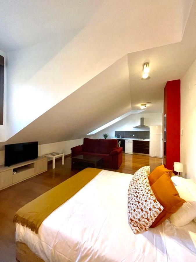 Apartamentos San Antonio Aranda de Duero Eksteriør bilde