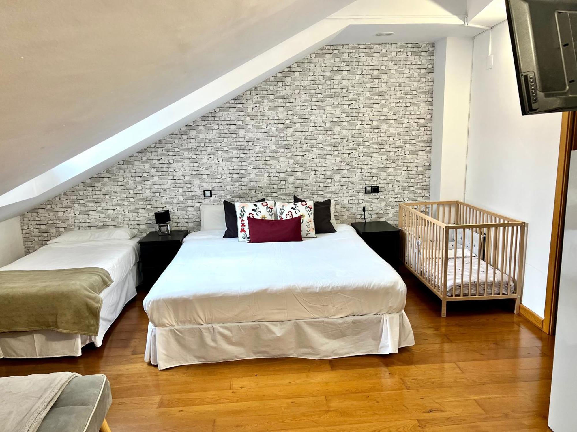 Apartamentos San Antonio Aranda de Duero Eksteriør bilde