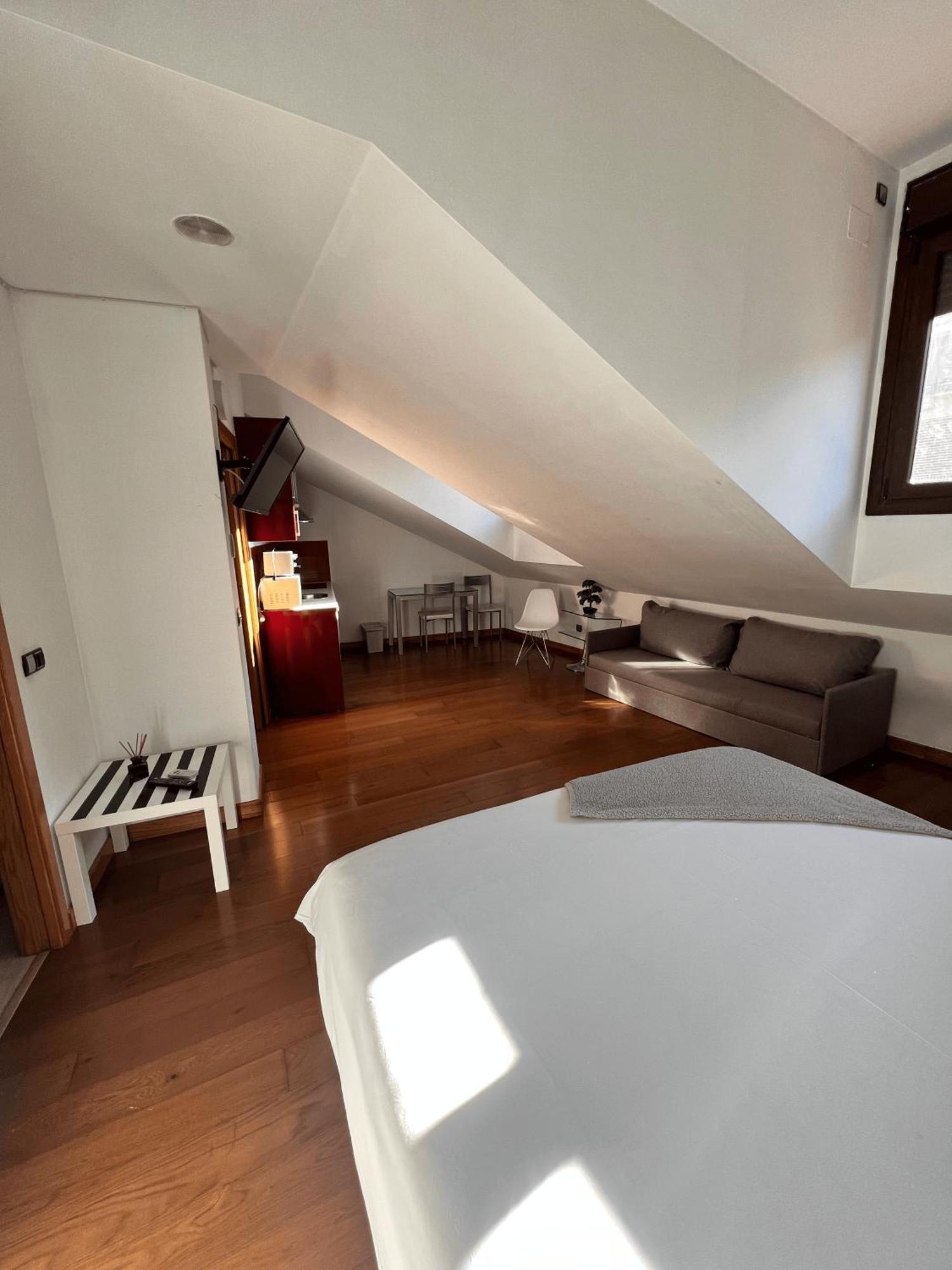 Apartamentos San Antonio Aranda de Duero Eksteriør bilde