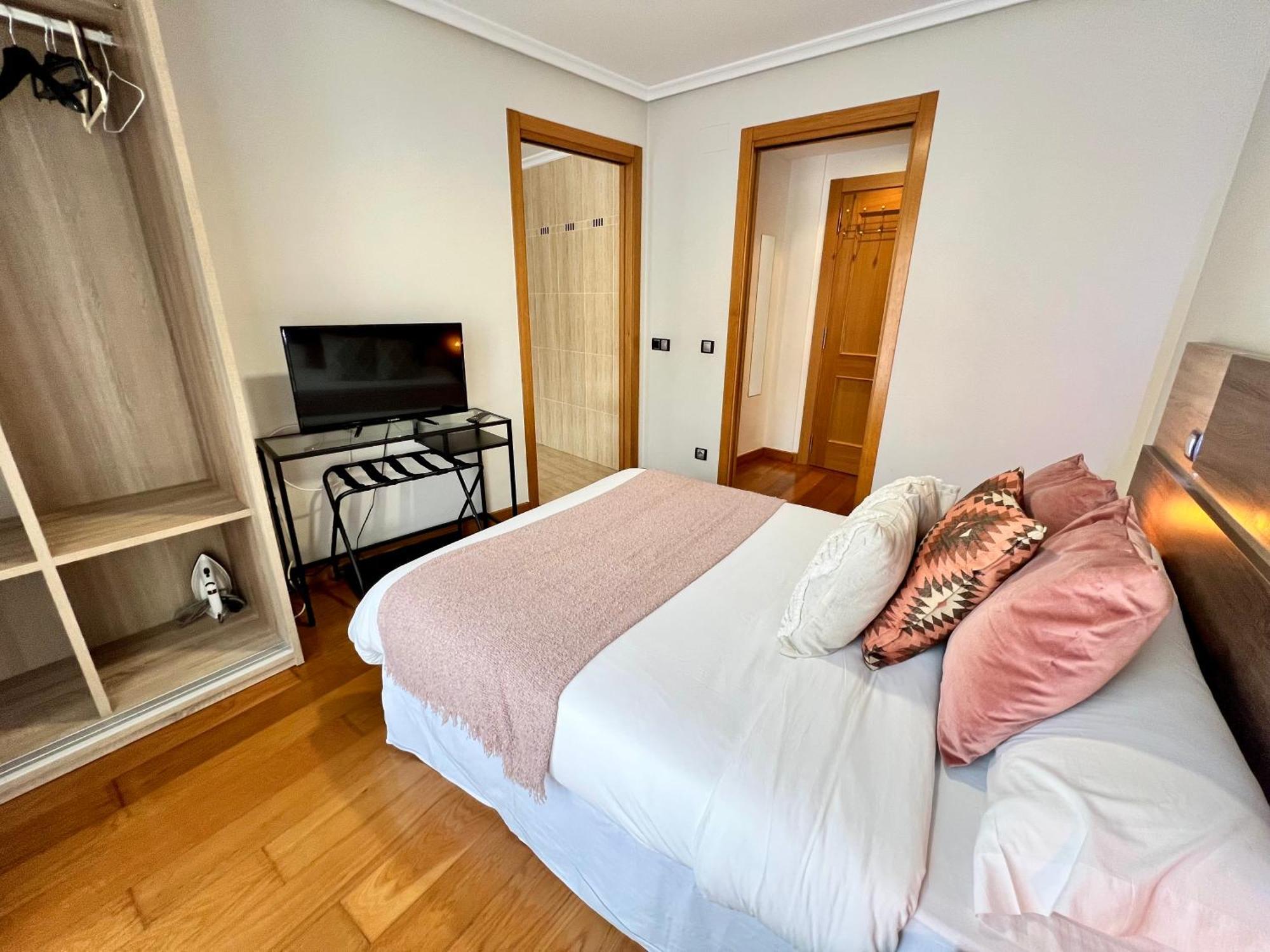 Apartamentos San Antonio Aranda de Duero Eksteriør bilde